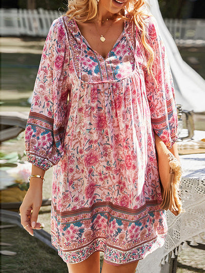 A-Line Loose Contrast Color Flower Print Pleated V-Neck Mini Dresses