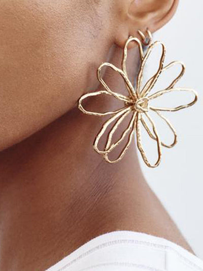Flower Shape Drop Earrings