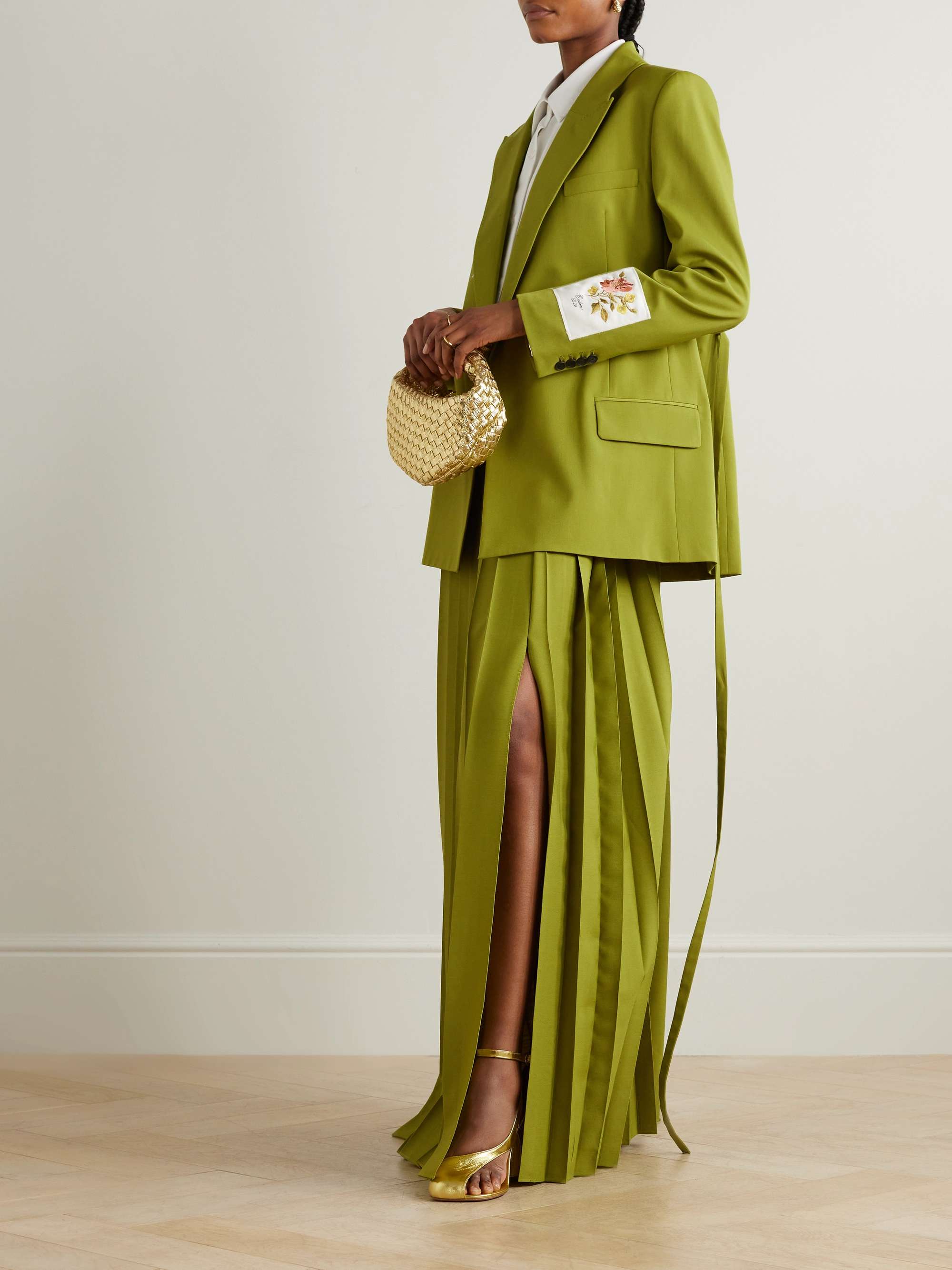 High Waisted Loose Pleated Solid Color Split-Side Skirts