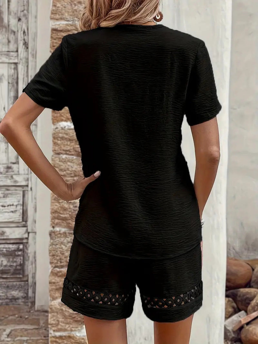 Loose Hollow Solid Color Split-Joint V-Neck Blouses&Shirts Tops +  Pleated Pockets Shorts Bottoms Two Pieces Set