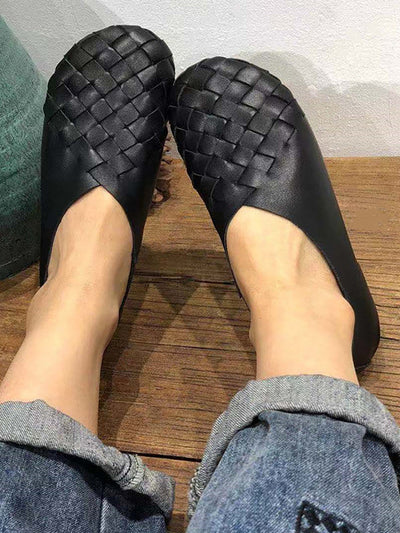 Leather Women Solid Color Woven Round Toe Flat Shoes