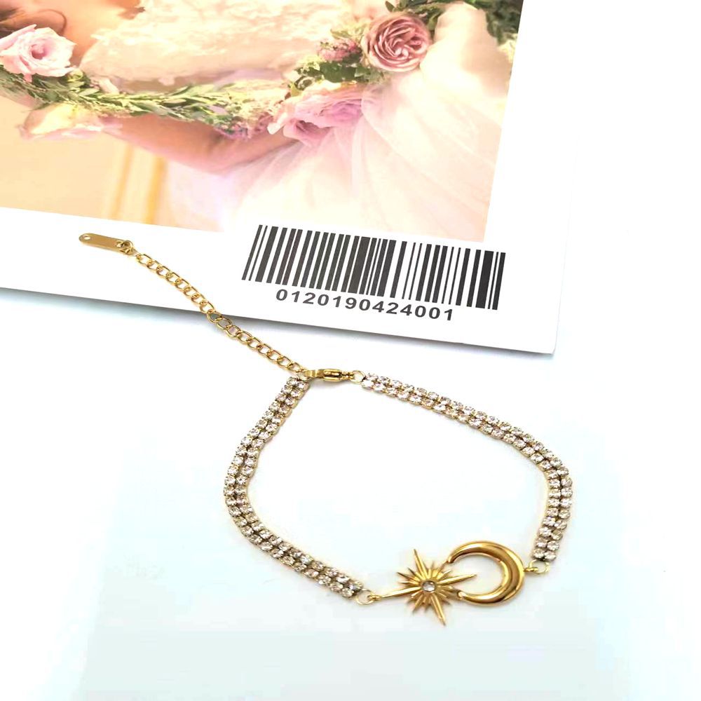 Simple Style Star Moon Titanium Steel 18K Gold Plated Bracelets In Bulk