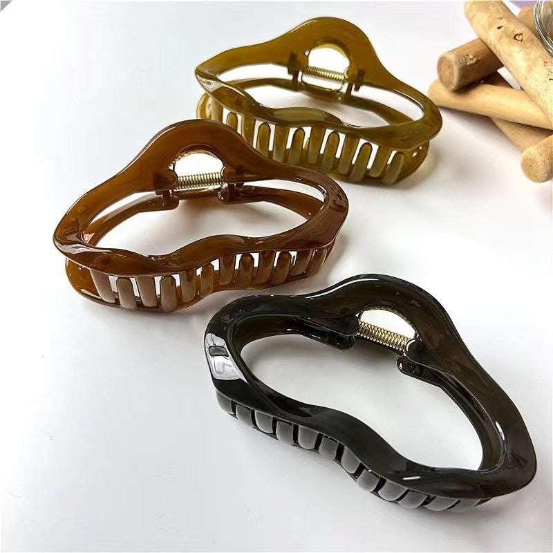 simple style irregular solid color plastic resin hollow out hair claws