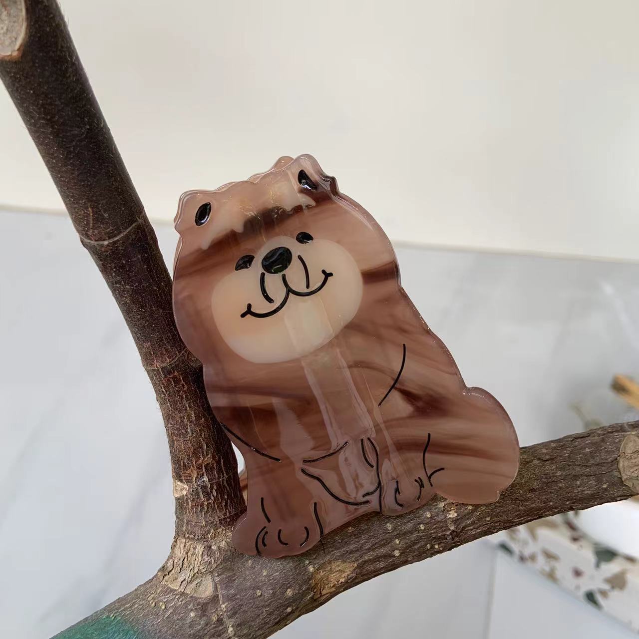 Women's Cartoon Style Solid Color Acetic acid sheets Hair Claws