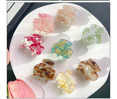 Women's Retro Geometric Acetic acid sheets Hair Claws