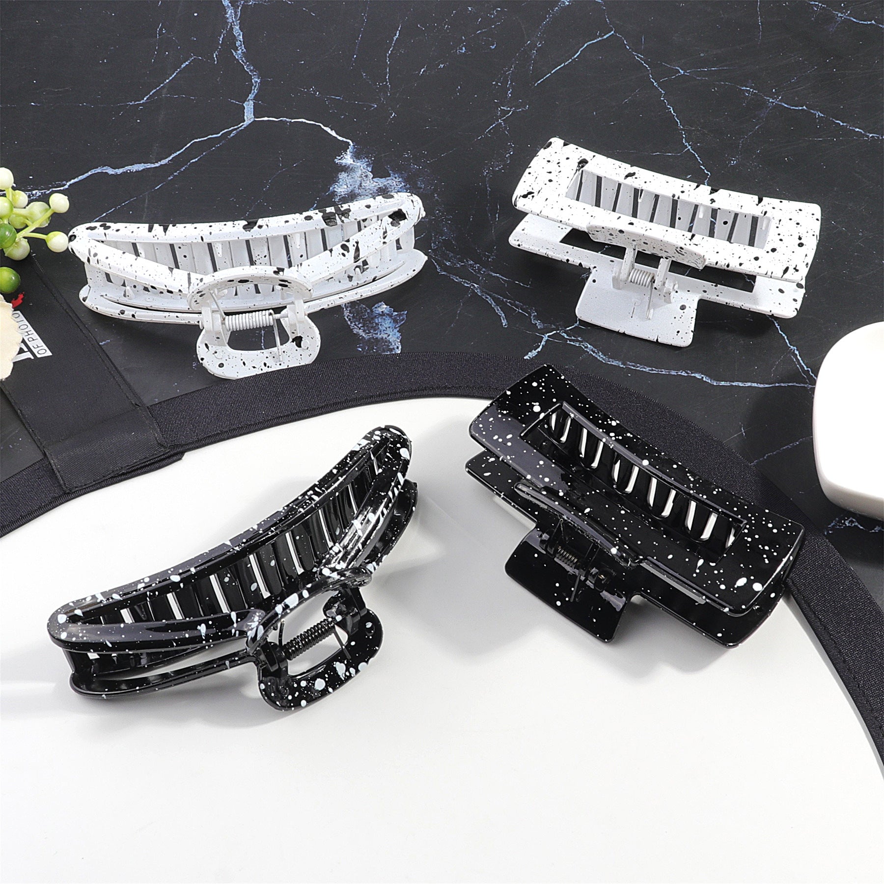 women's simple style color block plastic stoving varnish hair claws