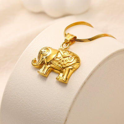 Jewelry Lady Elephant Titanium Steel Plating Pendant Necklace