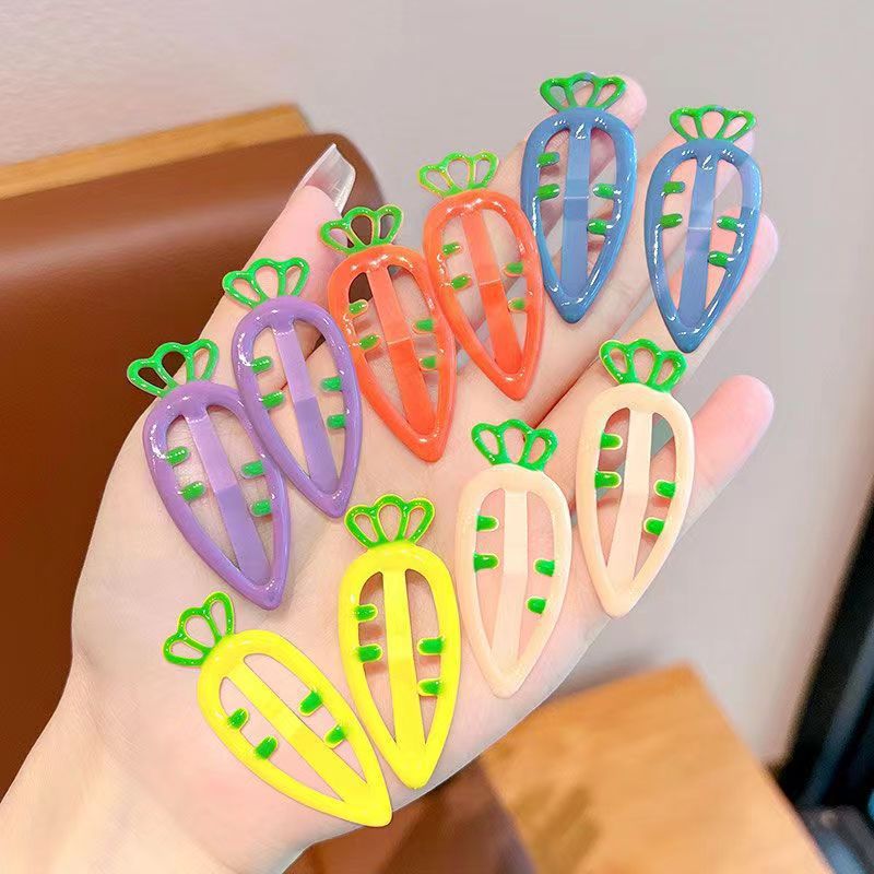 Women's Cute Solid Color Alloy Hair Clip