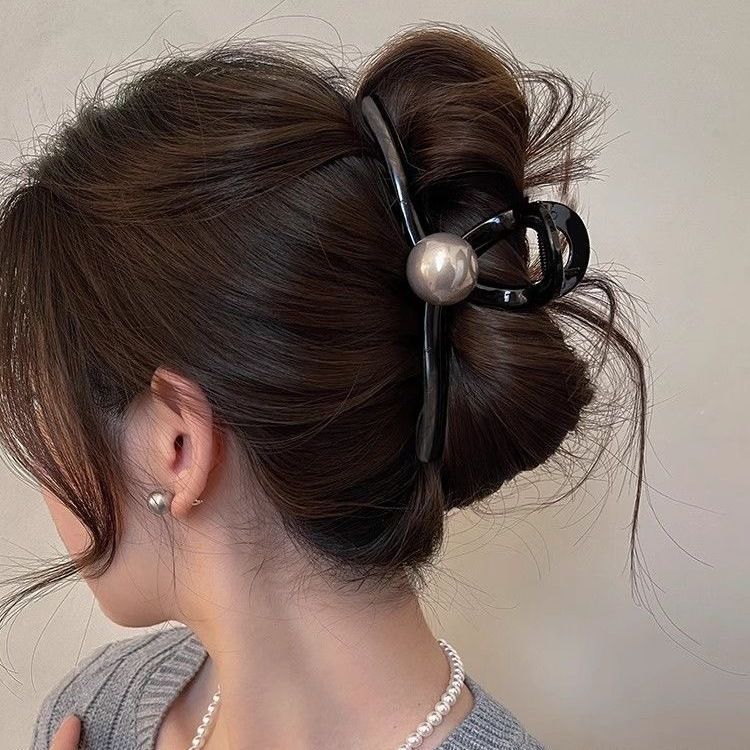 Cute love grab clip girl 2025 new popular high-end disc hair shark clip hairpin hair card headdress