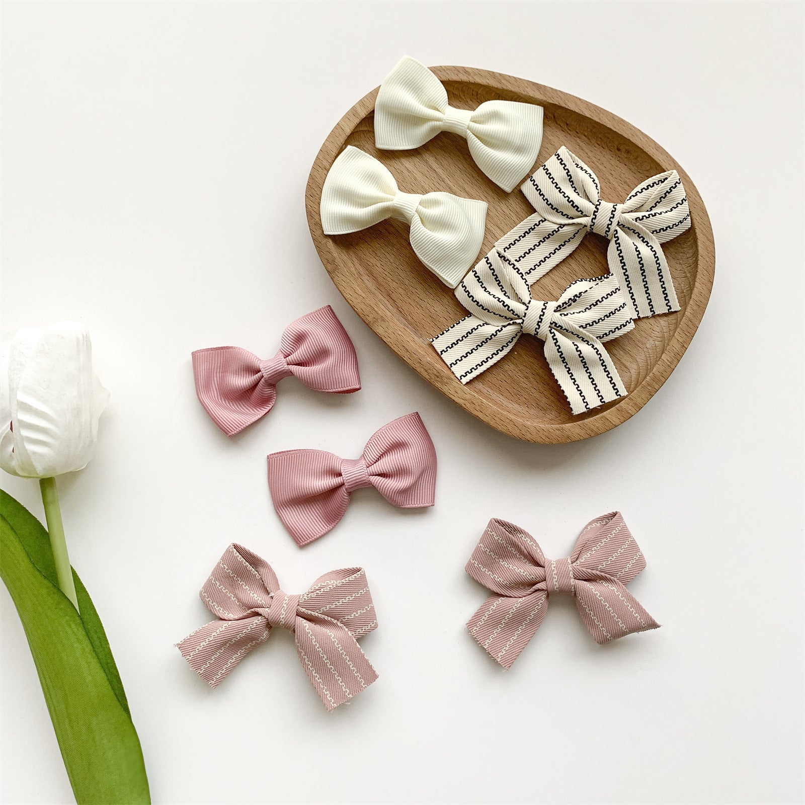 Women's Sweet Korean Style Bow Knot Cloth Hair Clip