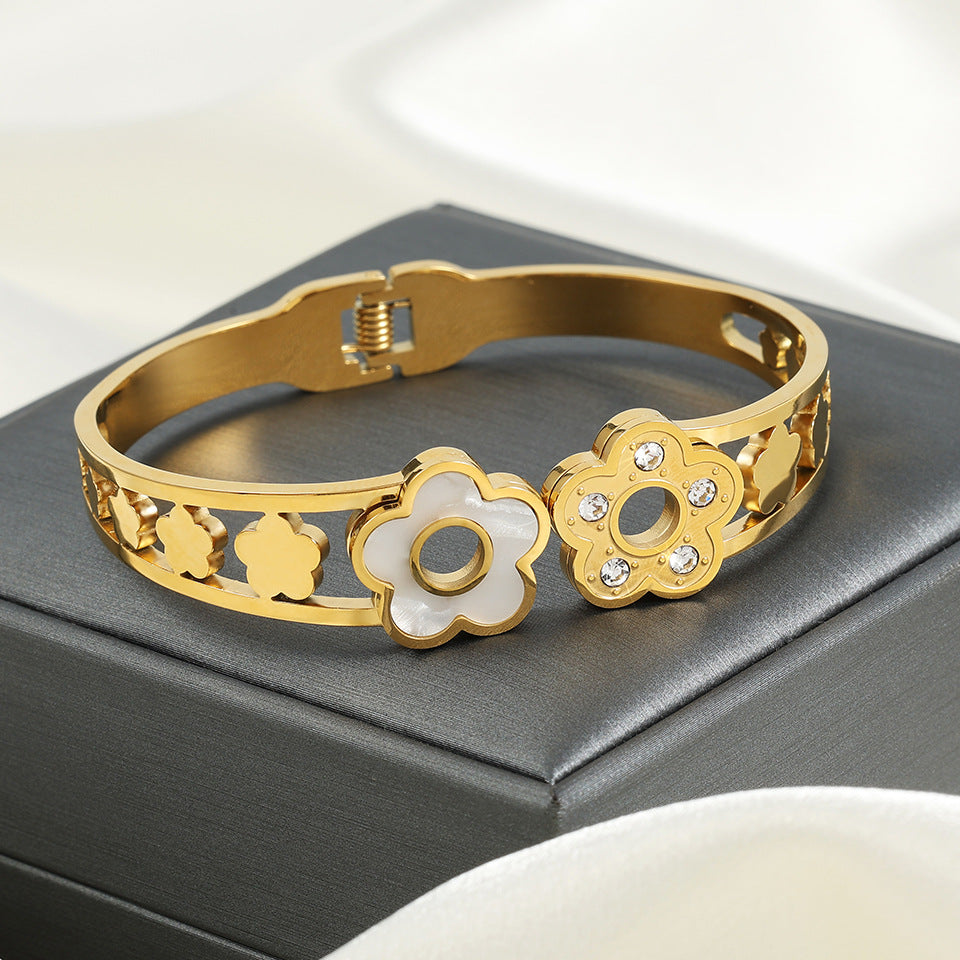 Casual Simple Style Streetwear Floral 304 Stainless Steel Stainless Steel Bracelets In Bulk