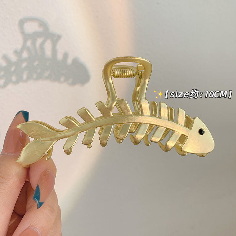 retro solid color alloy plating hair claws 1 piece