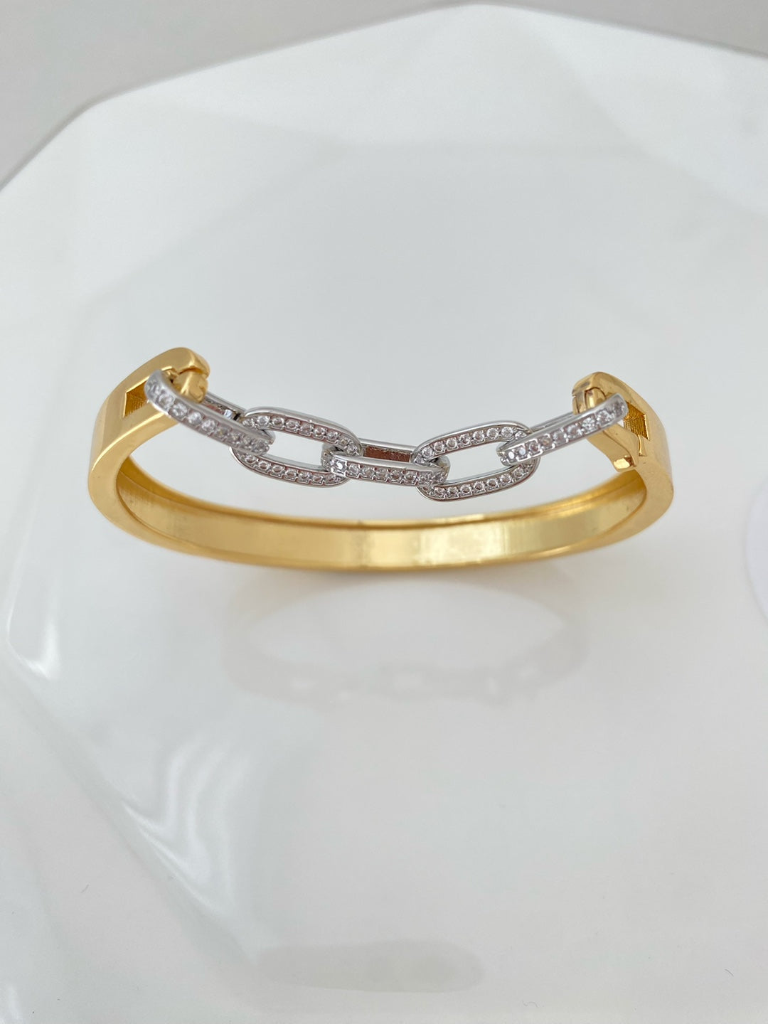 Jewelry Vintage Style Geometric Copper Zircon Mixed Metal Plating Bangle