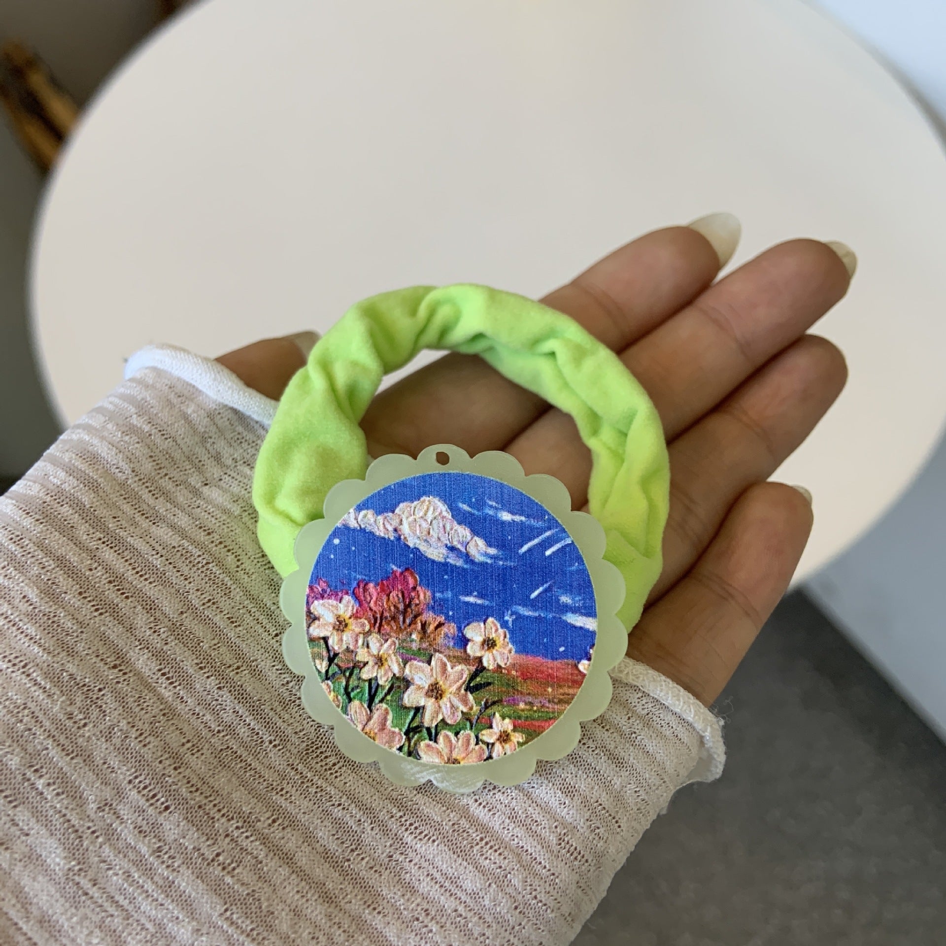 Women's Cartoon Style Flower Arylic Hair Tie