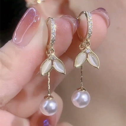 Temperament fishtail pearl fringed earrings earrings