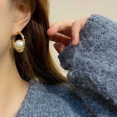 Copper plated real gold Korean version fashion broken silver earrings pearl earrings