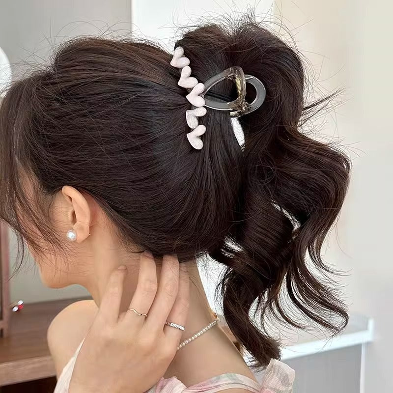 Cute love grab clip girl 2025 new popular high-end disc hair shark clip hairpin hair card headdress