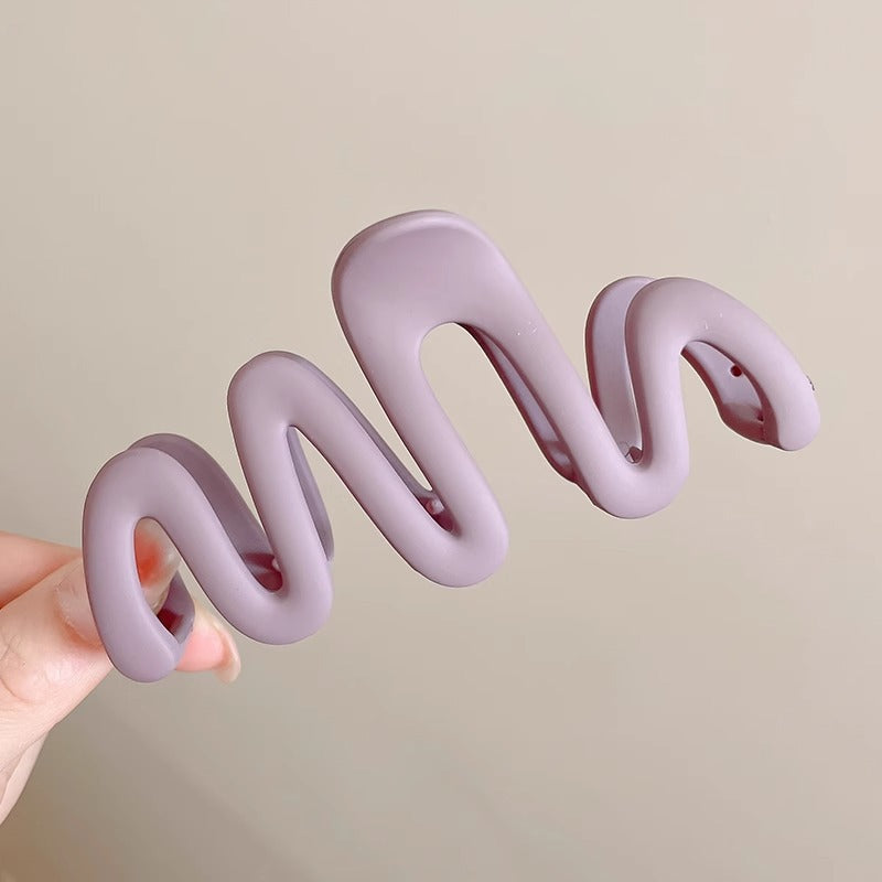 Cute love grab clip girl 2025 new popular high-end disc hair shark clip hairpin hair card headdress