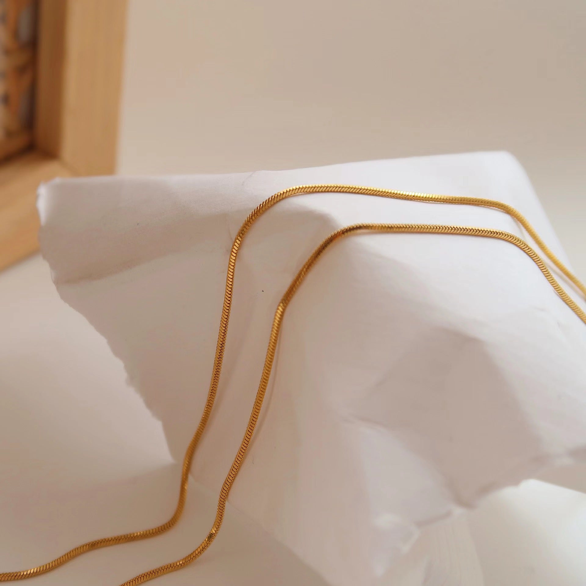 Jewelry Elegant Simple Style Solid Color Titanium Steel Plating Necklace