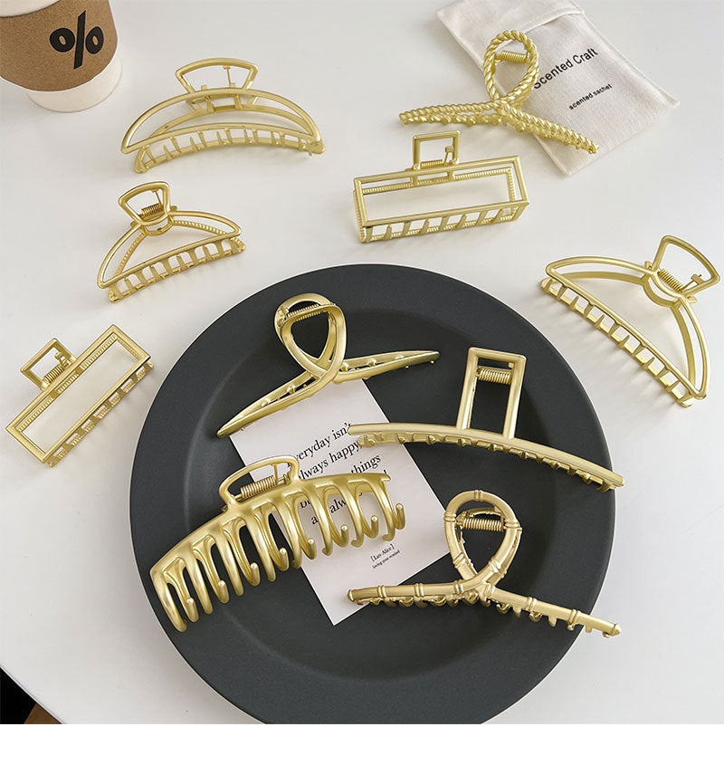 retro geometric alloy plating hair claws