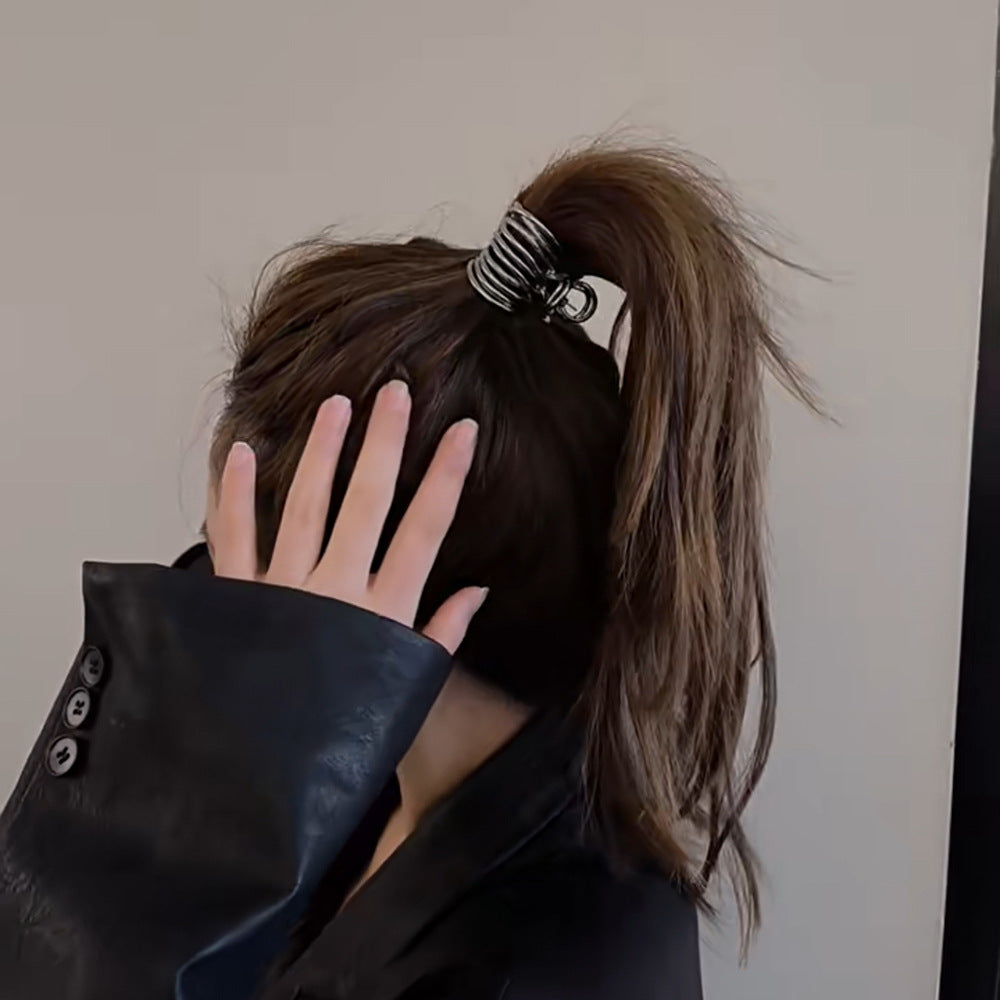 Women's Basic Simple Style Geometric Metal Hair Claws