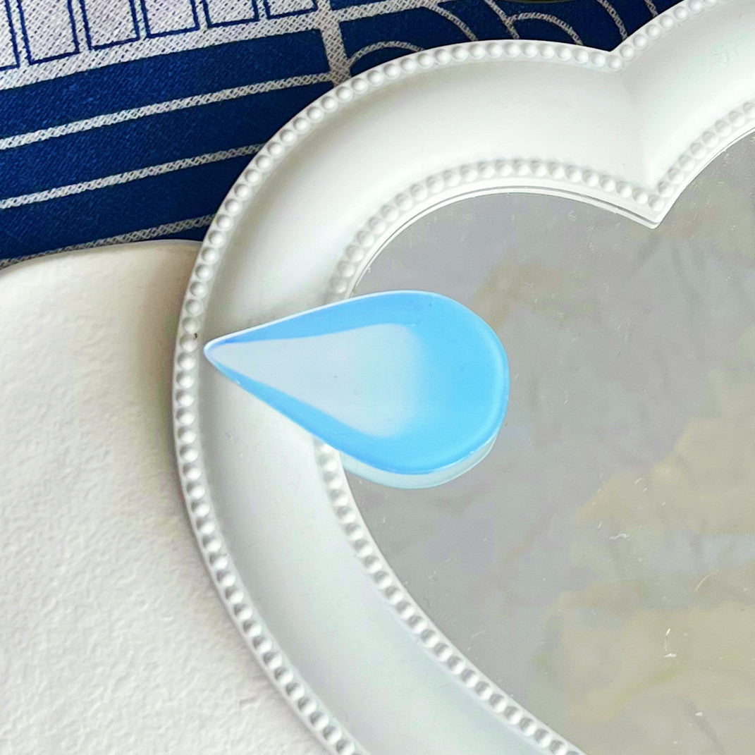 Women's Cute Smile Face Water Droplets Plastic Epoxy Hair Clip