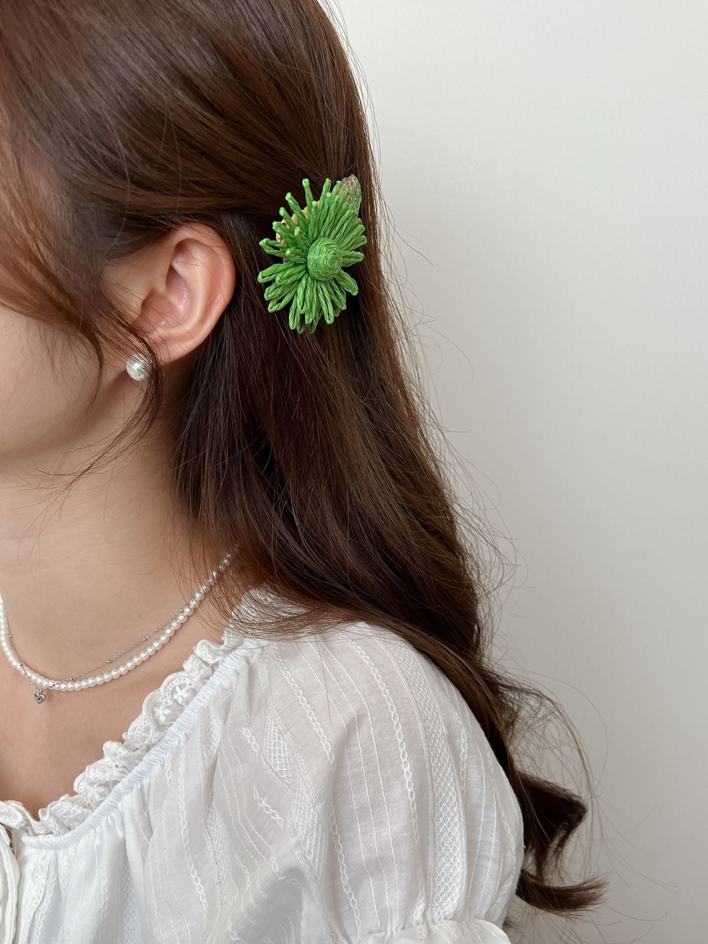 Women's Casual Sweet Daisy Plastic Hair Clip
