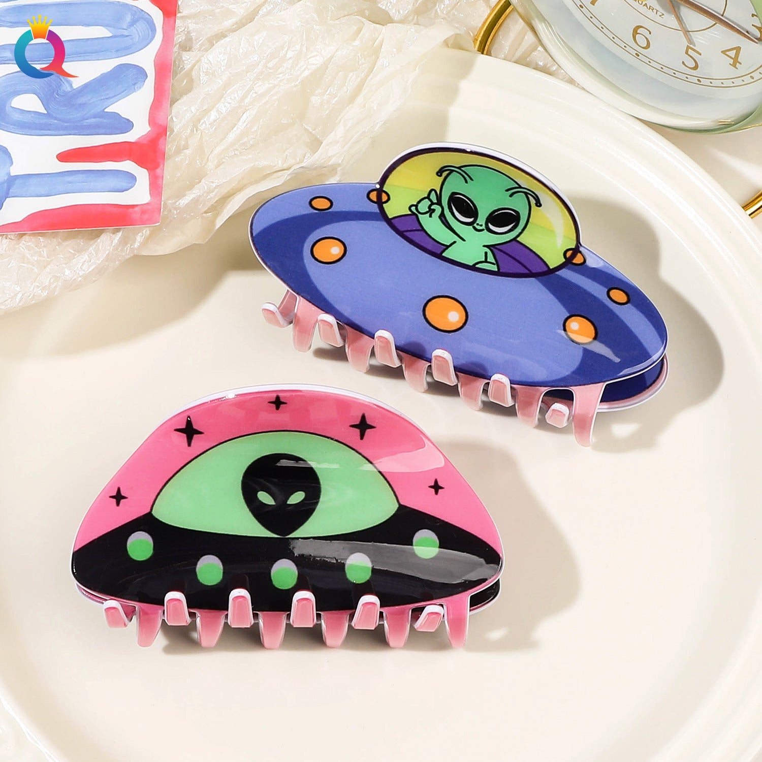 Women's Cute Cartoon Arylic Hair Claws