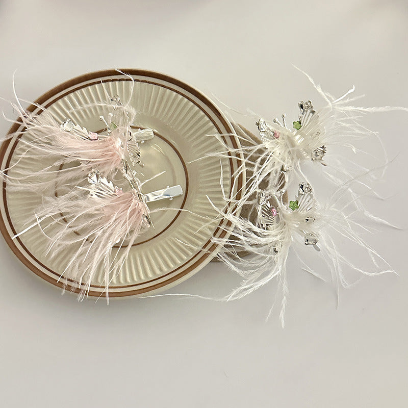 Women's Sweet Solid Color Alloy Hair Clip