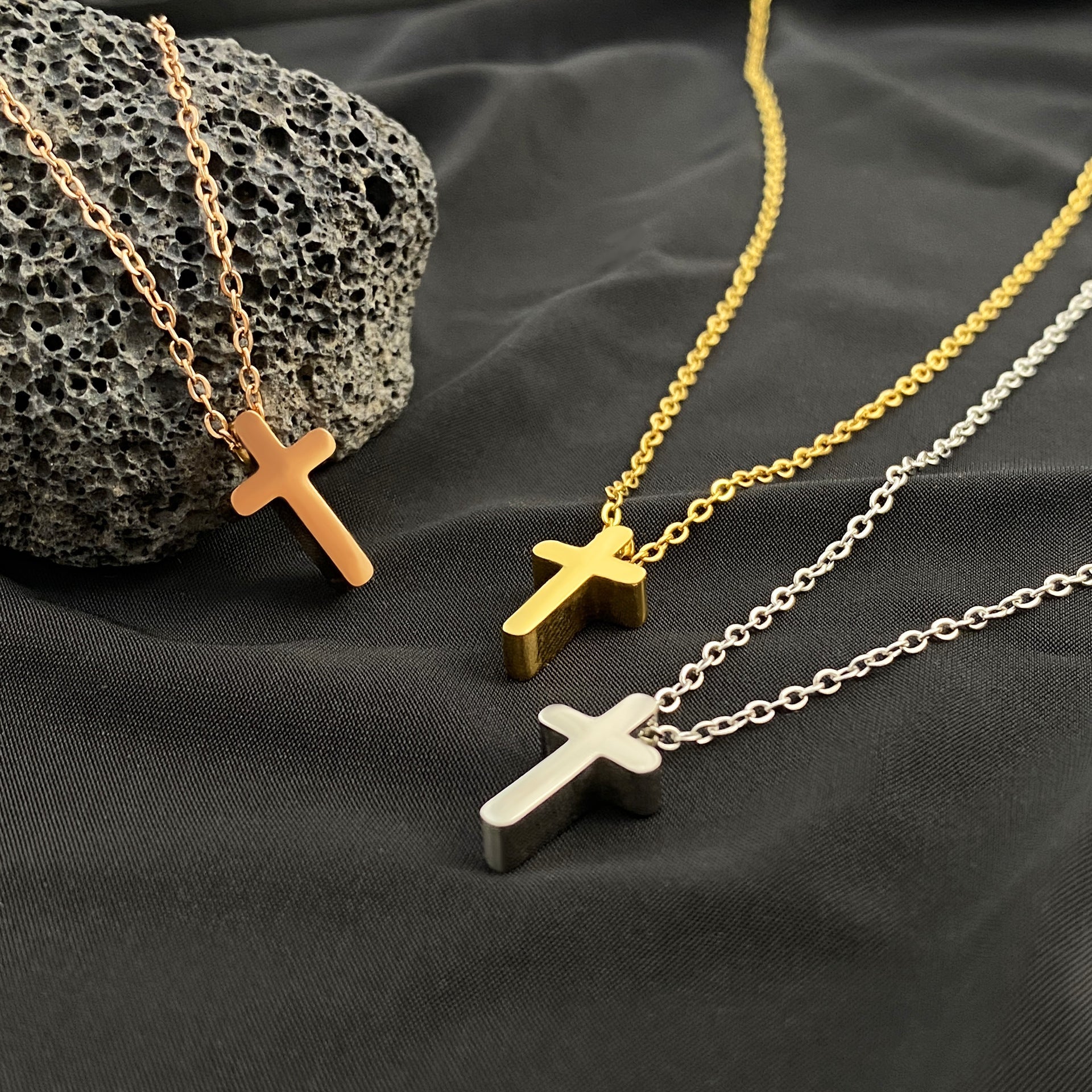 Jewelry Retro Cross Titanium Steel Pendant Necklace