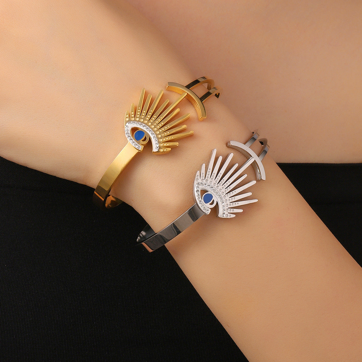 Simple Style Classic Style Solid Color Titanium Steel Zircon Bangle In Bulk