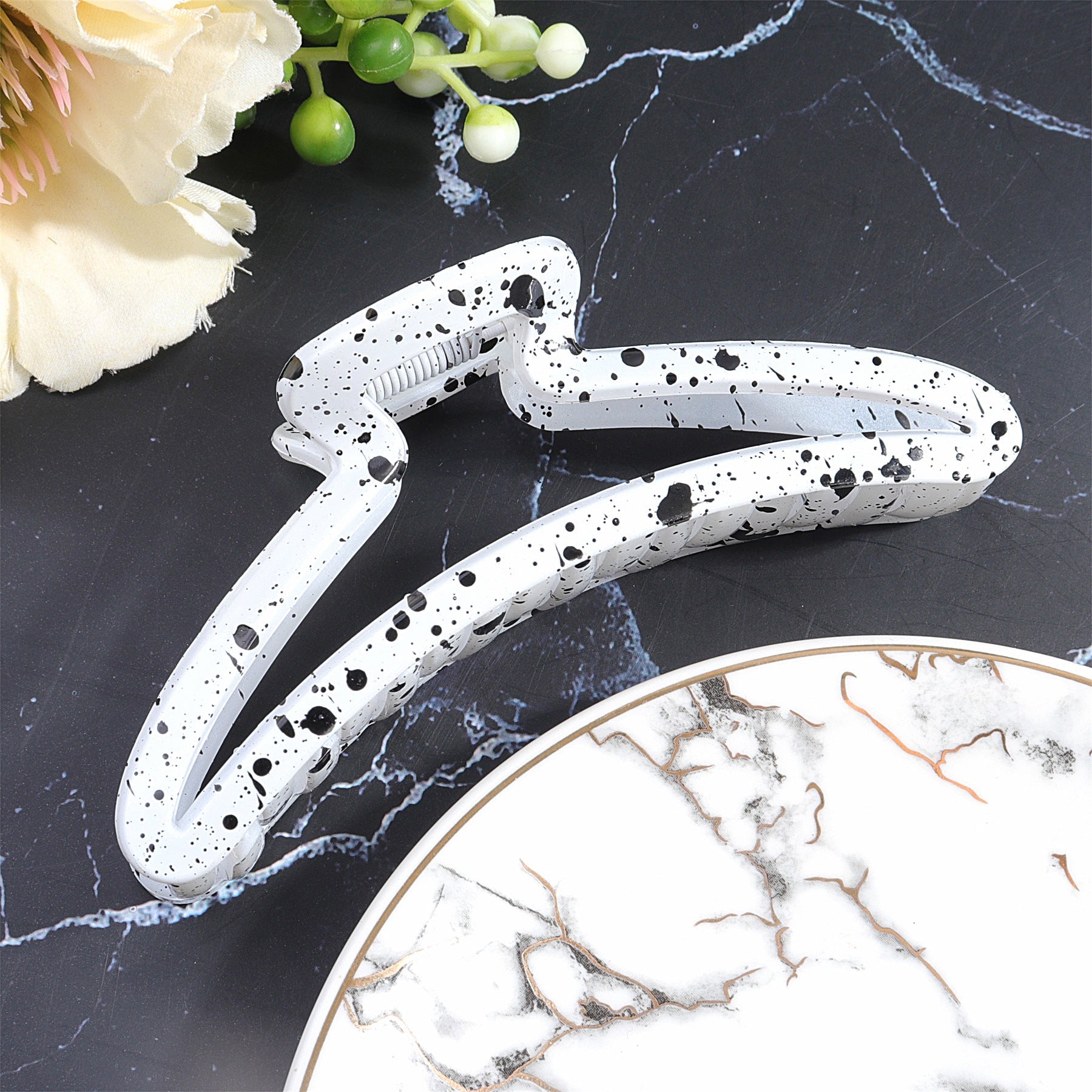 women's simple style color block plastic stoving varnish hair claws