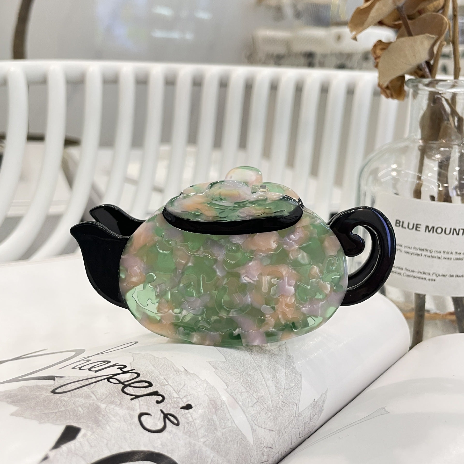 Women's Elegant Retro Teapot Acetic acid sheets Hair Claws