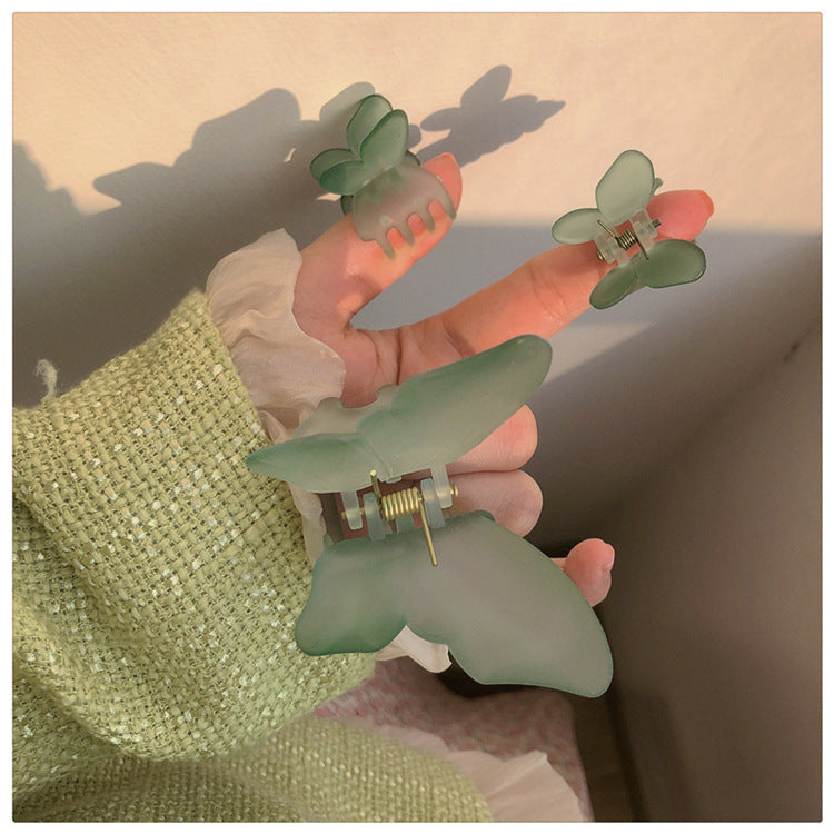 Women's Sweet Butterfly Plastic Stoving Varnish Hair Claws