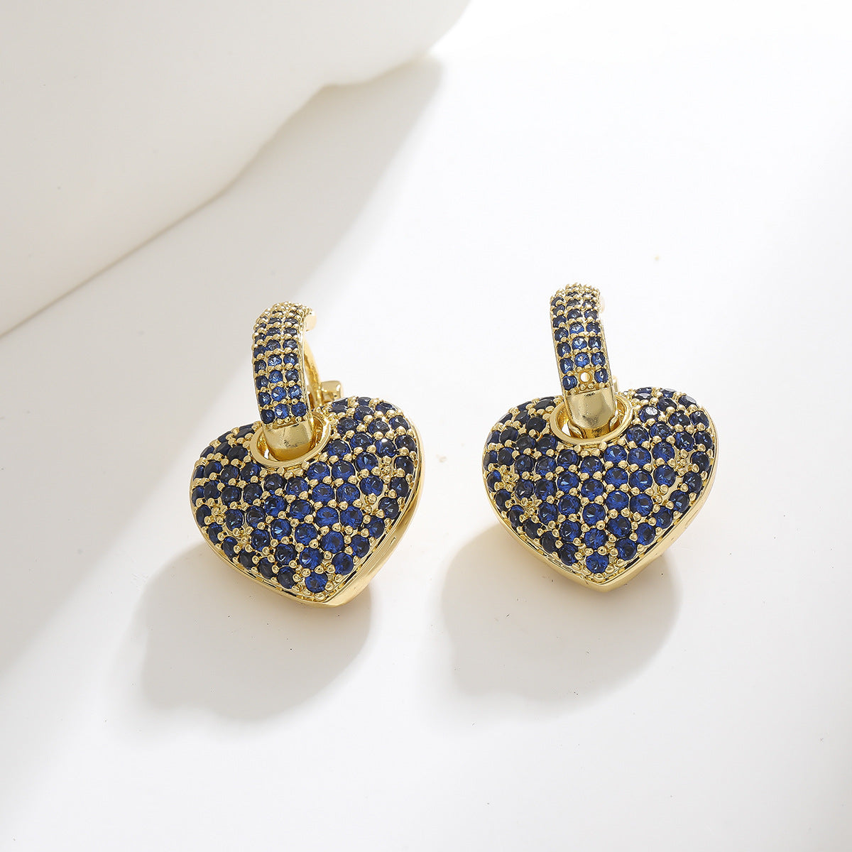 1 Pair Simple Style Heart Shape Copper Earrings