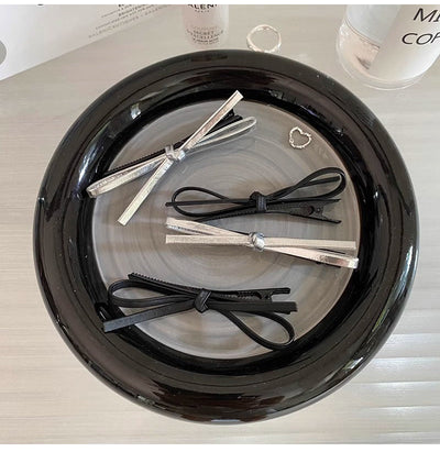 Women's Casual Simple Style Bow Knot Pu Leather Hair Clip