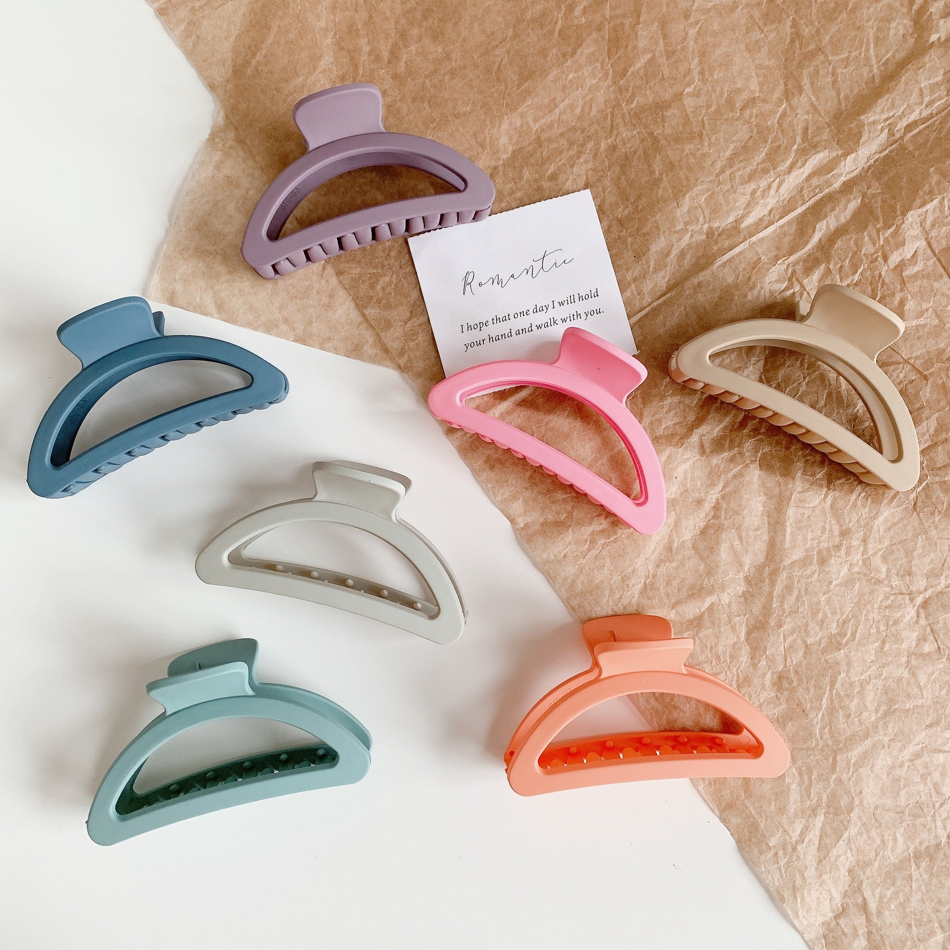 retro solid color plastic resin hair claws
