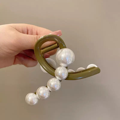 lady pearl arylic hair claws