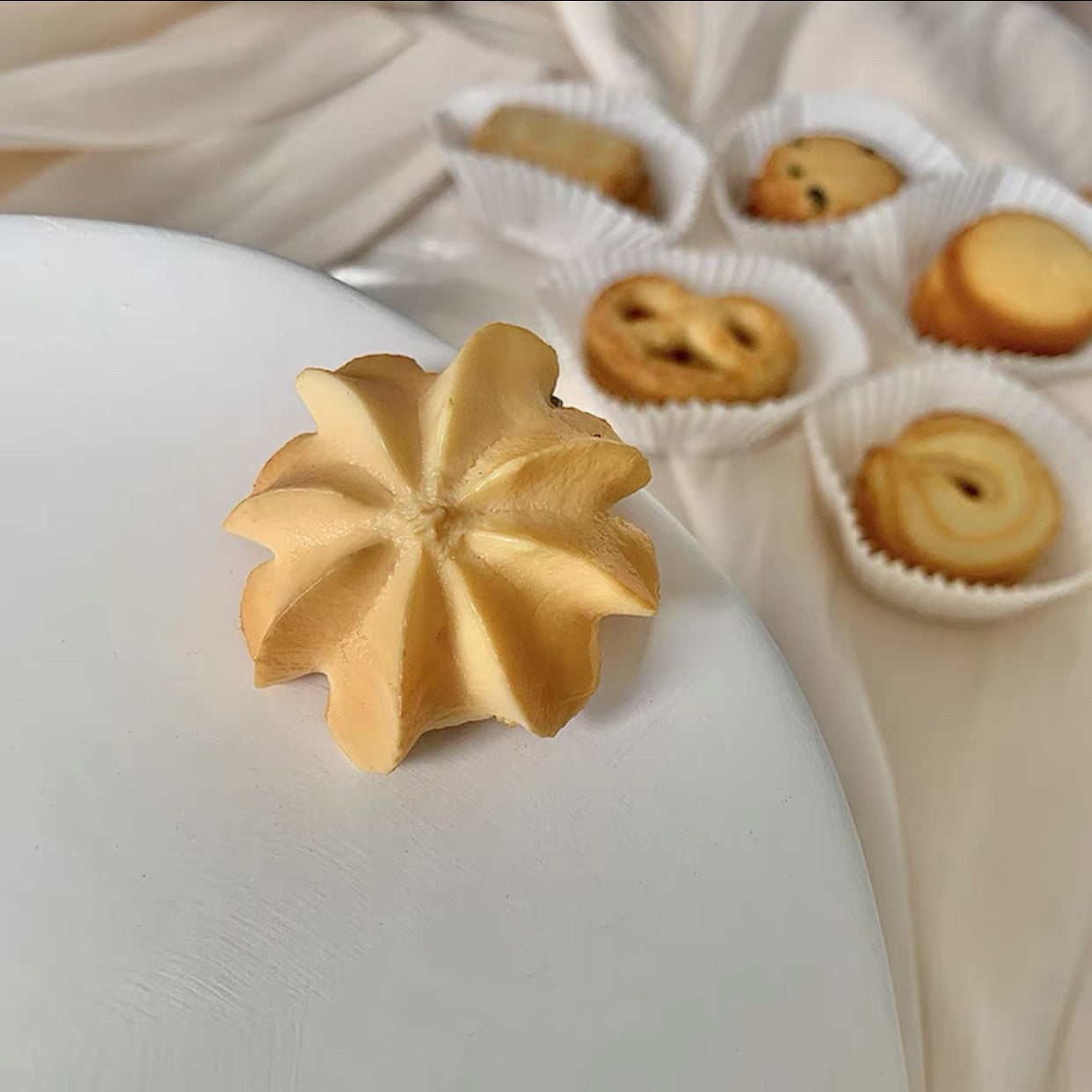 Women's Simple Style Classic Style Color Block Alloy Plastic Resin Hair Clip