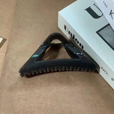 lady triangle arylic stoving varnish hair claws