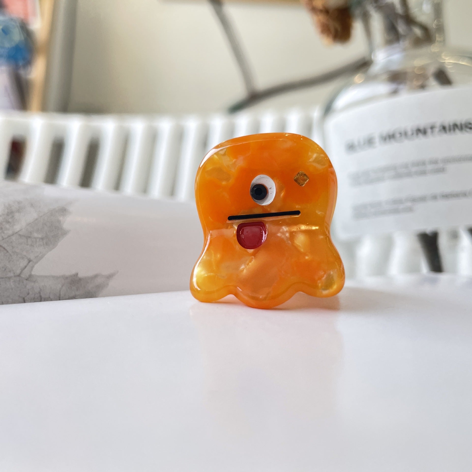 Women's Cute Cartoon Acetic acid sheets Hair Claws