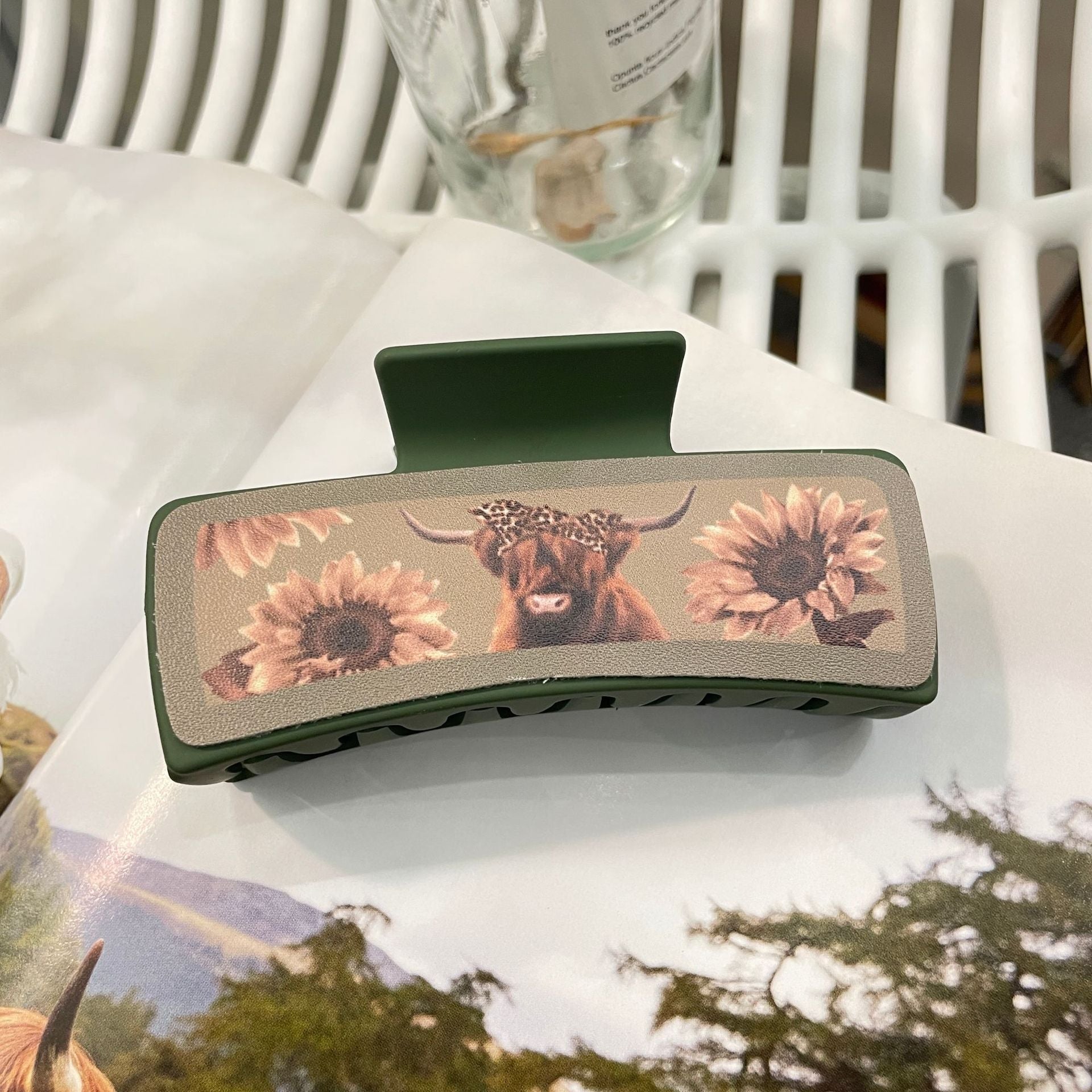 Women's Vintage Style Cattle Plastic Polishing Hair Claws