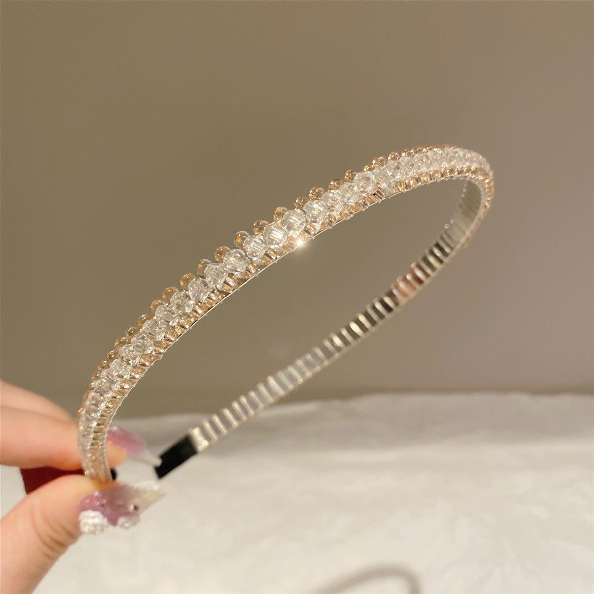 Women's Simple Style Shiny Solid Color Artificial Crystal Diamond Hair Band