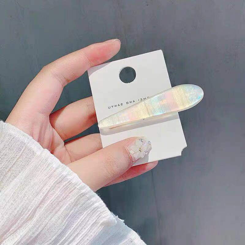 simple style square arylic hair clip