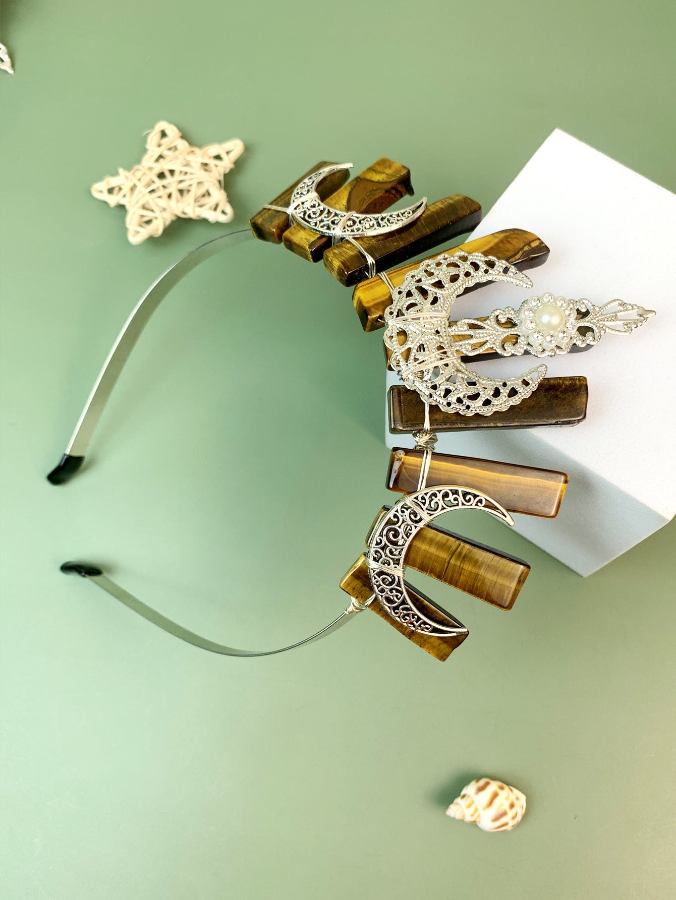 Women's Retro Crown Iron Patchwork Hair Band