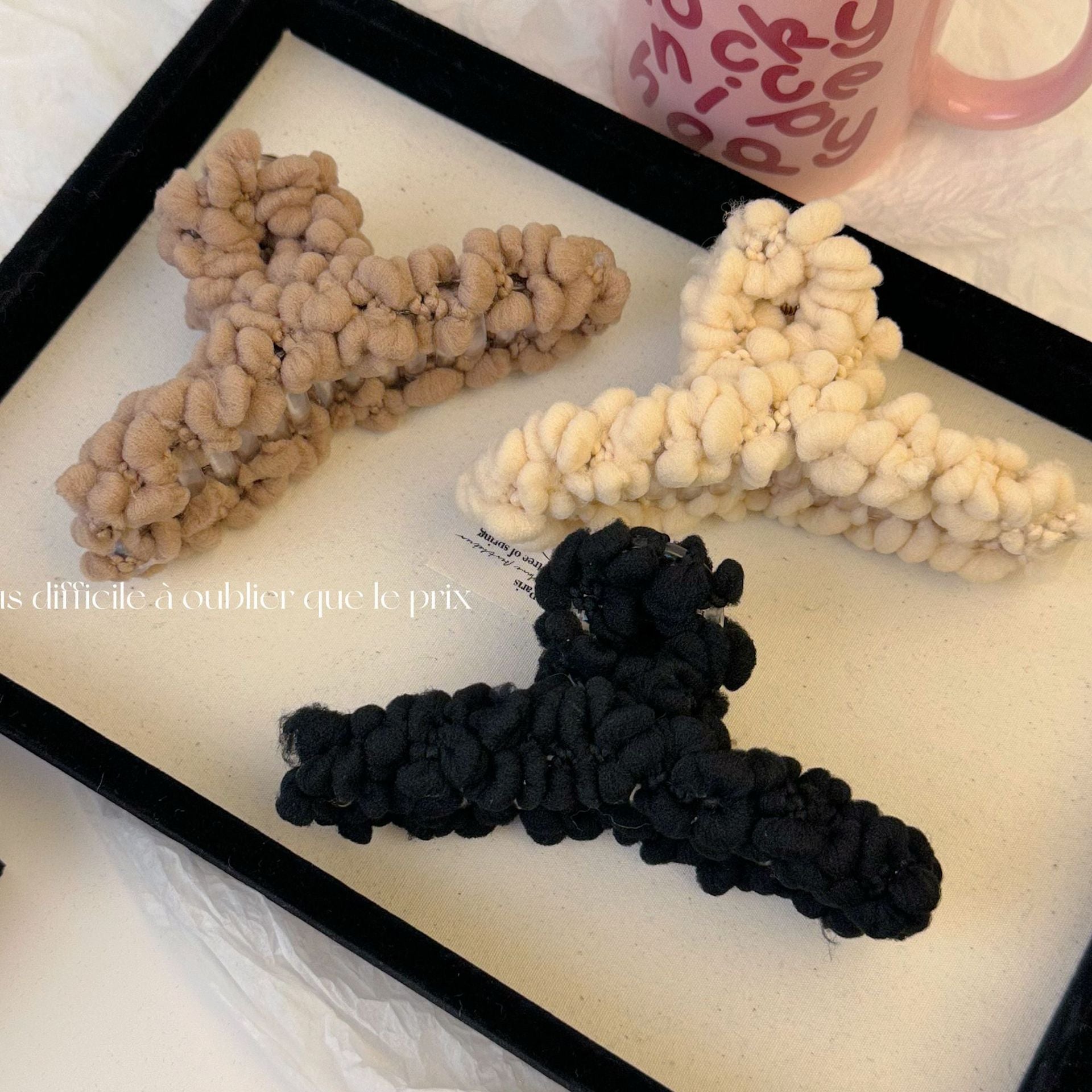 Women's Simple Style Classic Style Solid Color yarn Hair Claws