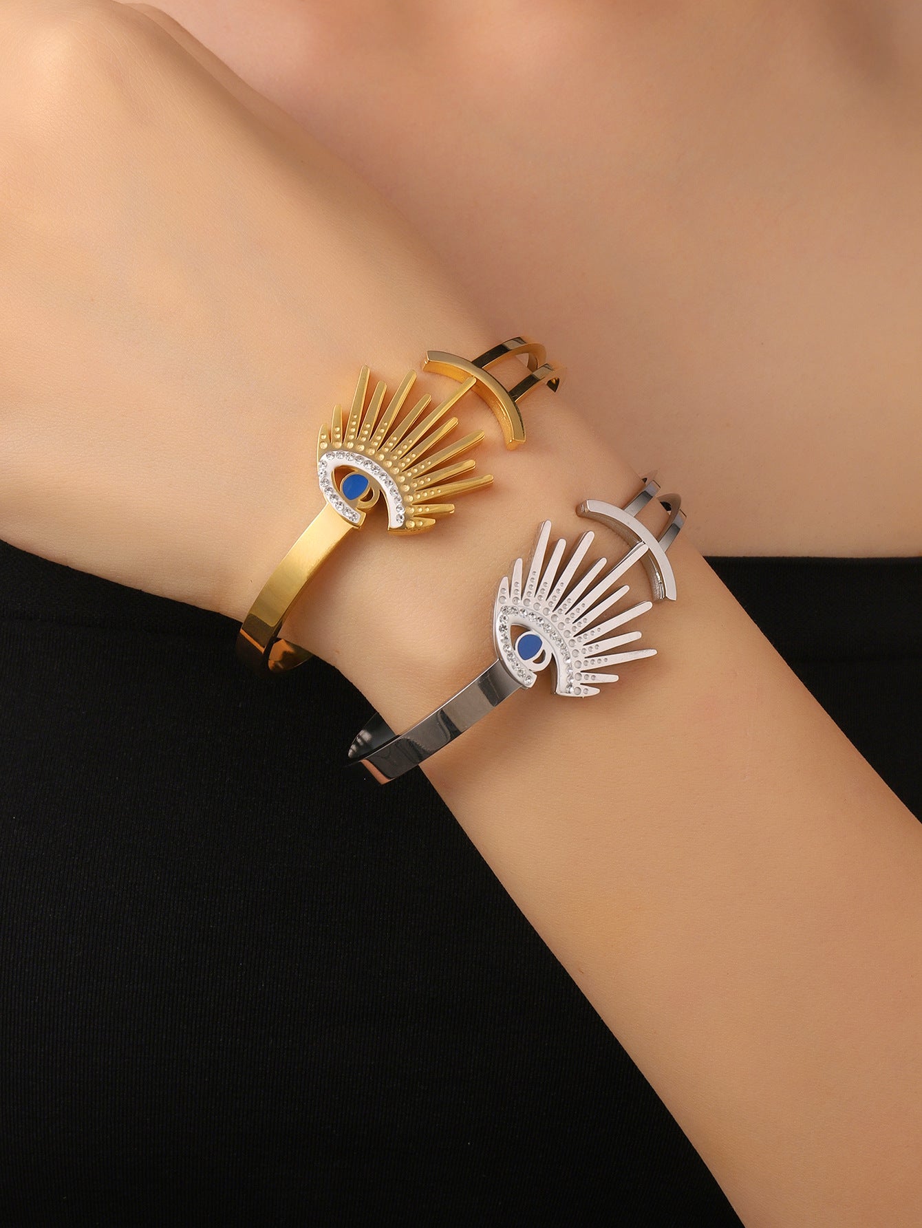 Simple Style Classic Style Solid Color Titanium Steel Zircon Bangle In Bulk