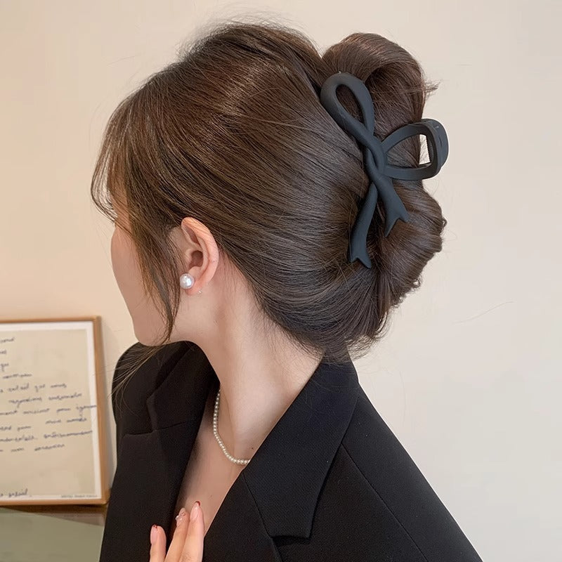 Cute love grab clip girl 2025 new popular high-end disc hair shark clip hairpin hair card headdress