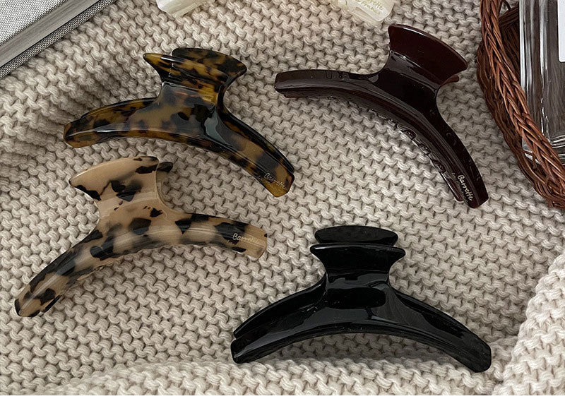 Women's Retro Geometric Acetic acid sheets Hair Claws