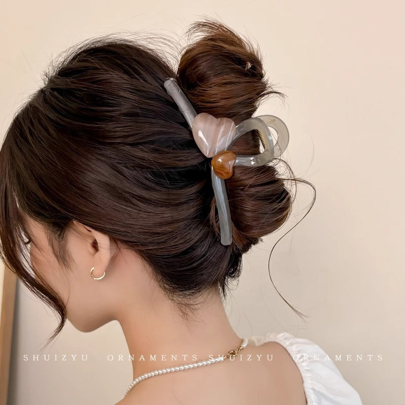 Cute love grab clip girl 2025 new popular high-end disc hair shark clip hairpin hair card headdress